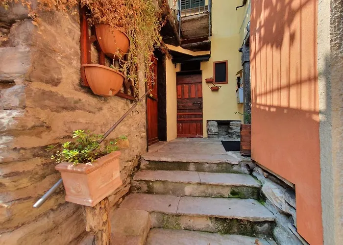 I Scalitt By Quokka 360 - Typical House In The Fishing Village * Carate Urio